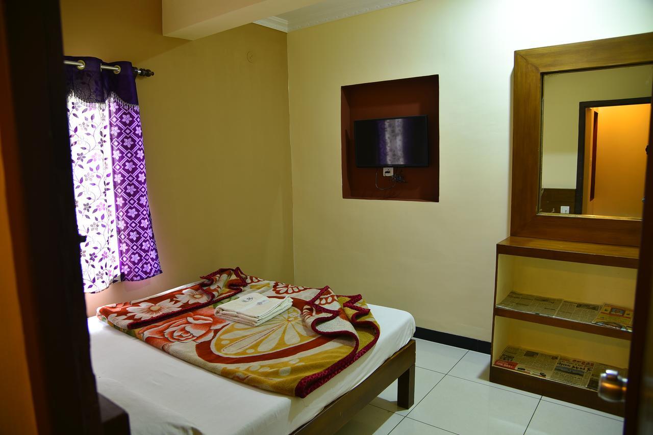 Ezhil Residency Kodaikanal Exterior photo