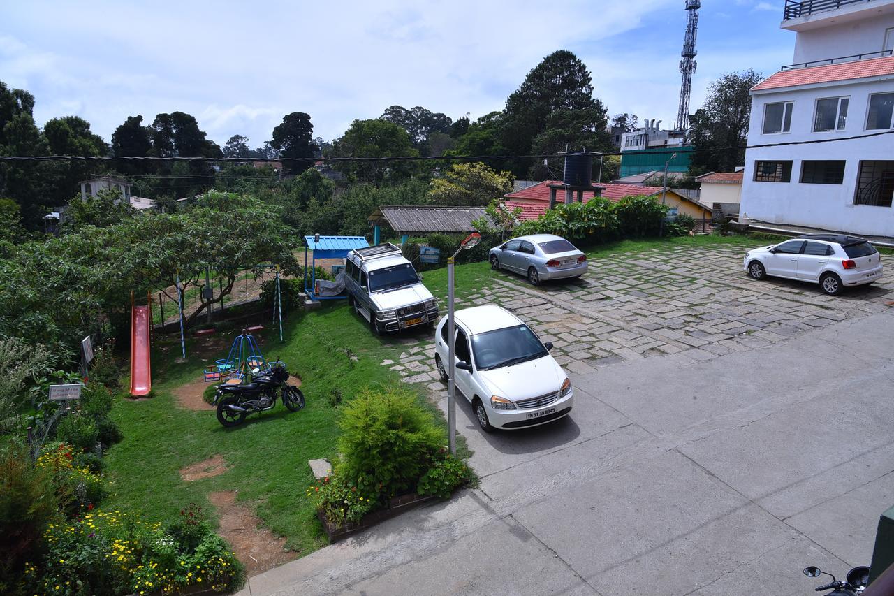 Ezhil Residency Kodaikanal Exterior photo