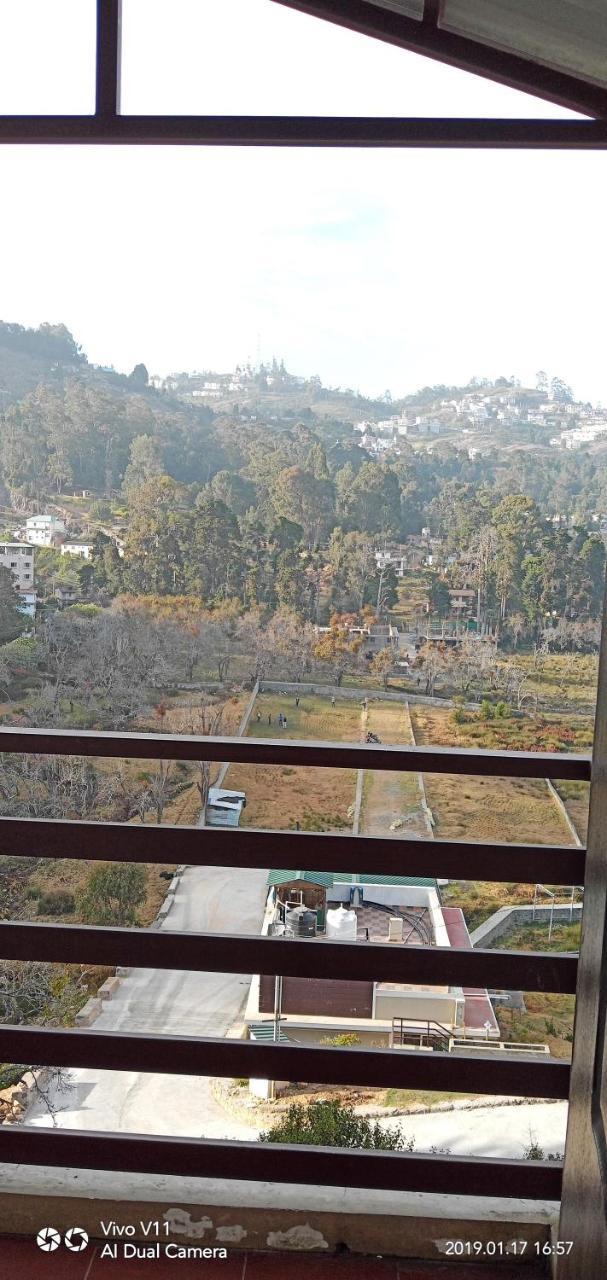 Ezhil Residency Kodaikanal Exterior photo